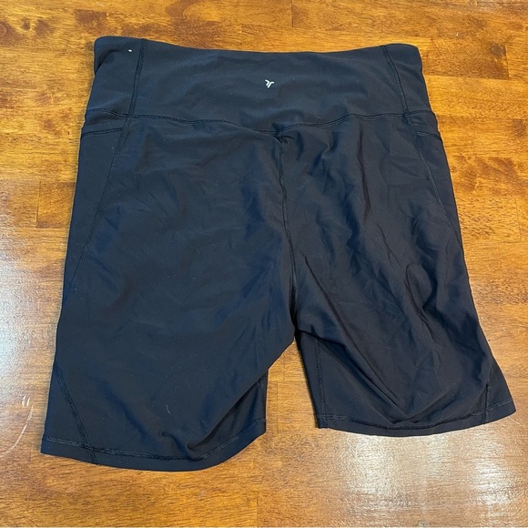 Old Navy Black Bike Shorts - Picture 6 of 6